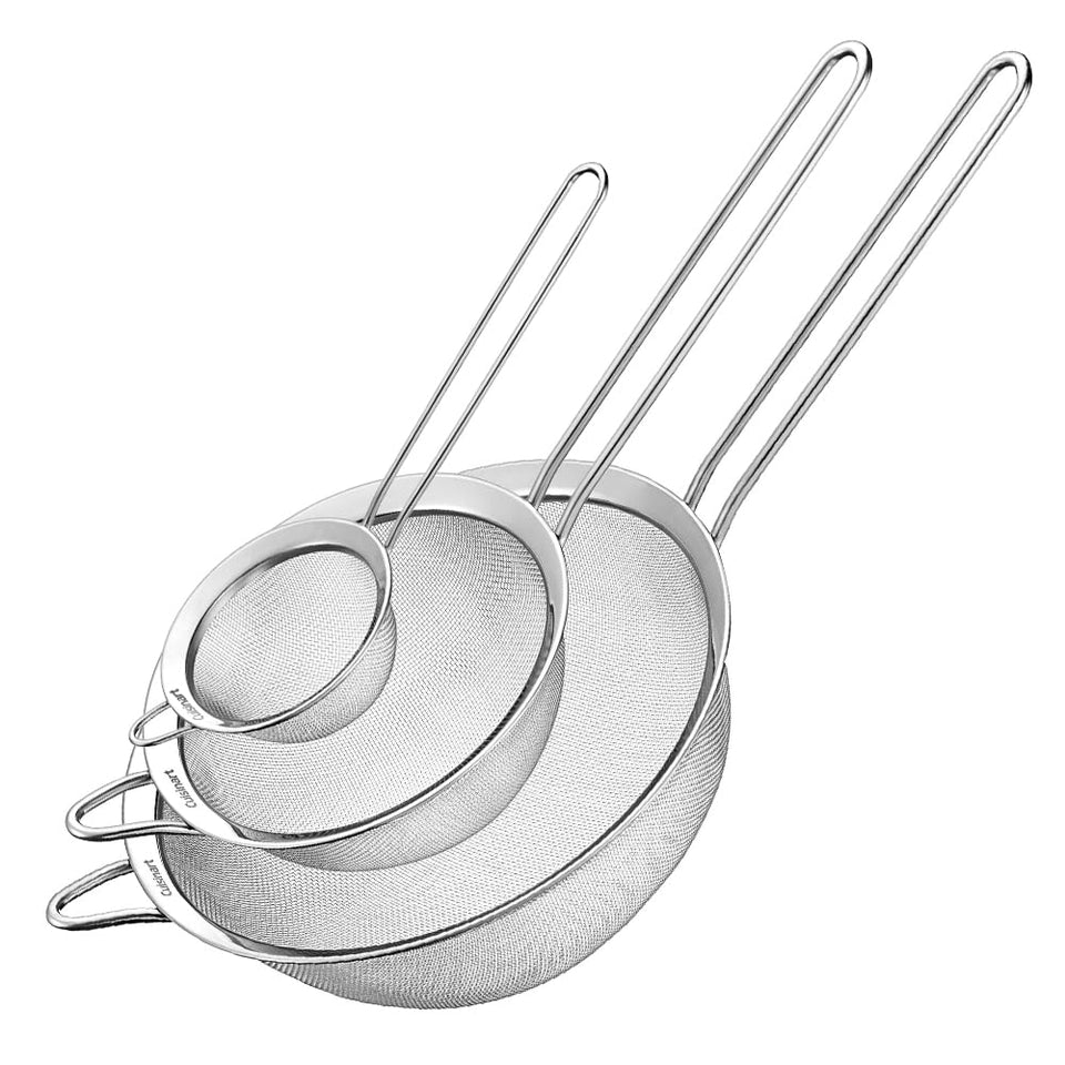 Cuisinart mesh strainers—small strainer ideal for rinsing berries and tea leaves