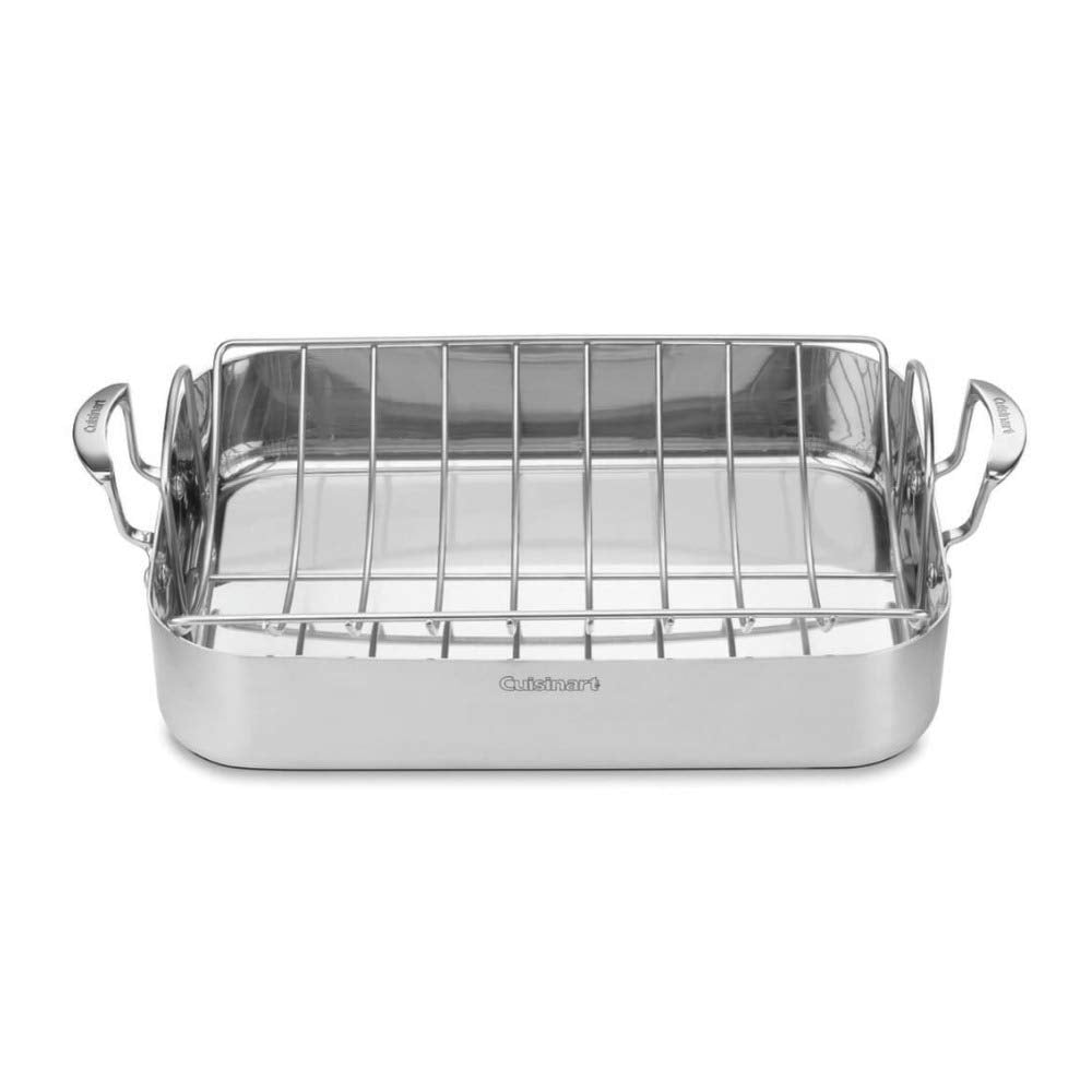 Cuisinart Multiclad Pro 16-inch roasting pan with rack for even heat circulation.
