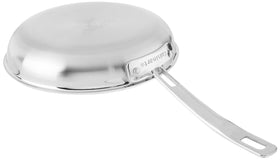 Cuisinart MultiClad Pro 8 open skillet, drip-free pour rim for mess-free pouring