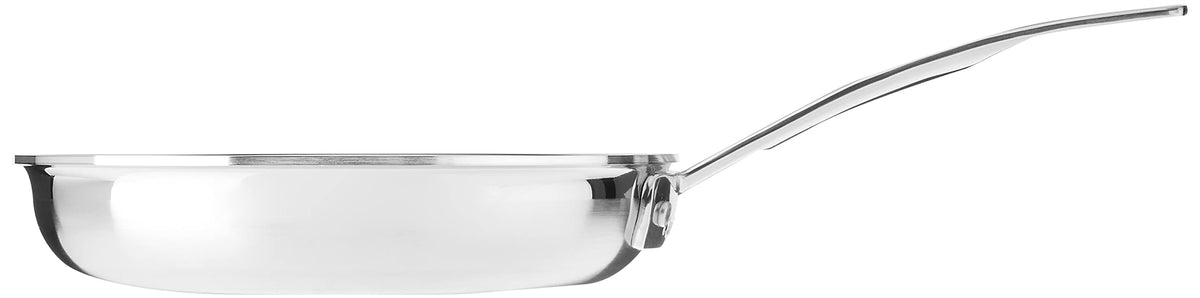 Cuisinart MultiClad Pro 8 open skillet, stainless steel body, even browning potential