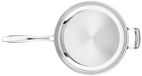 Cuisinart professional skillet tapered rim ensures clean, easy pouring.