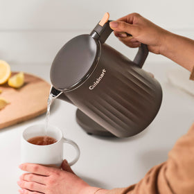 Cuisinart Soho double-wall interior keeps the exterior cool to touch.