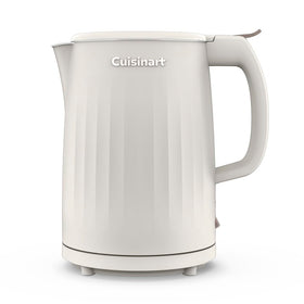 Cuisinart Soho kettle boil-water close-up showing rapid boil with stainless interior