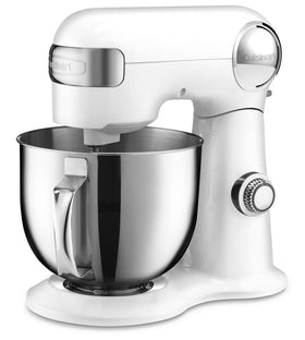 Cuisinart stand mixer with 5.5-quart bowl ready for large dough batches.