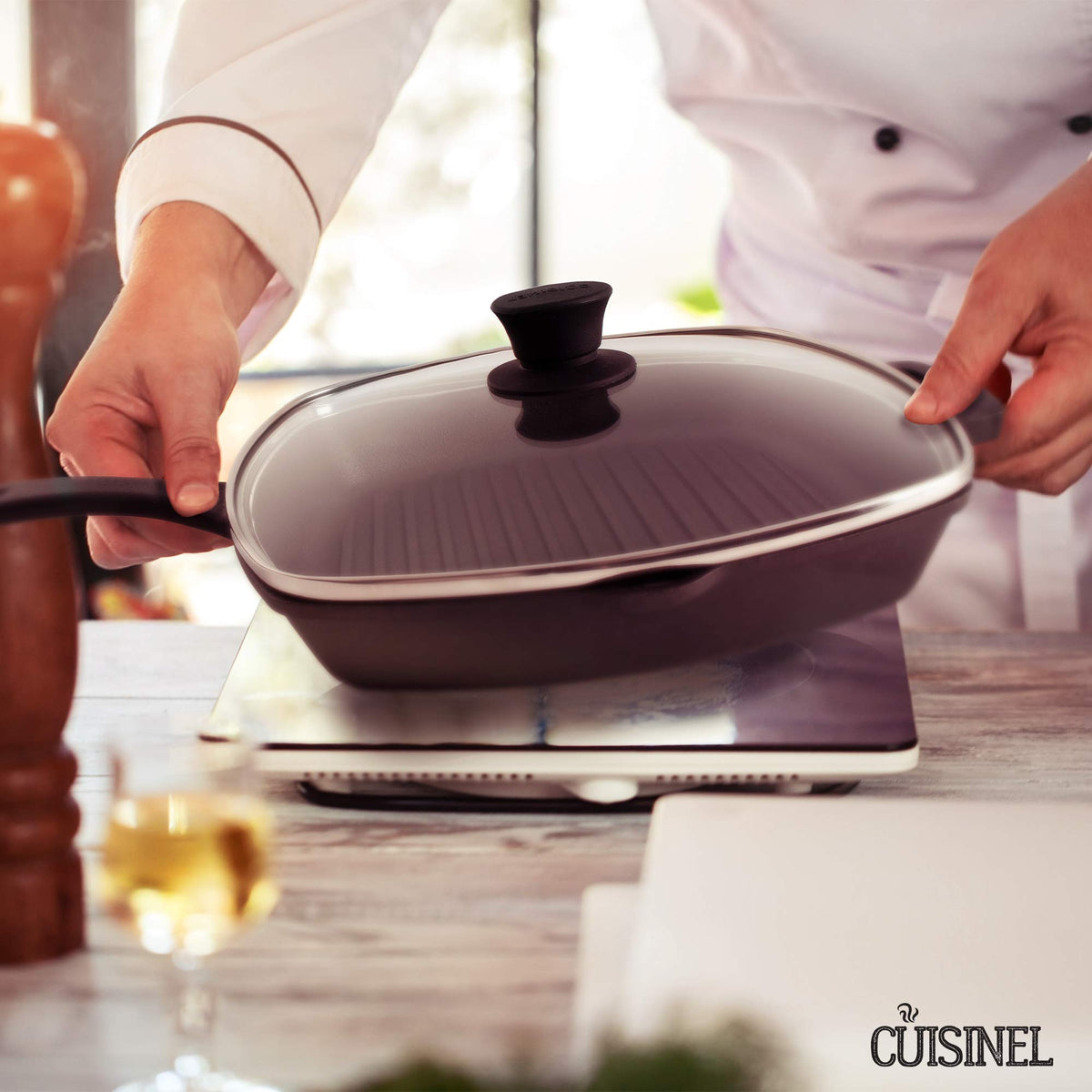 Cuisinel indoor stovetop cooking with glass lid for controlled browning.