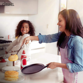 Cuisinel induction safe cast iron round griddle heats evenly on induction