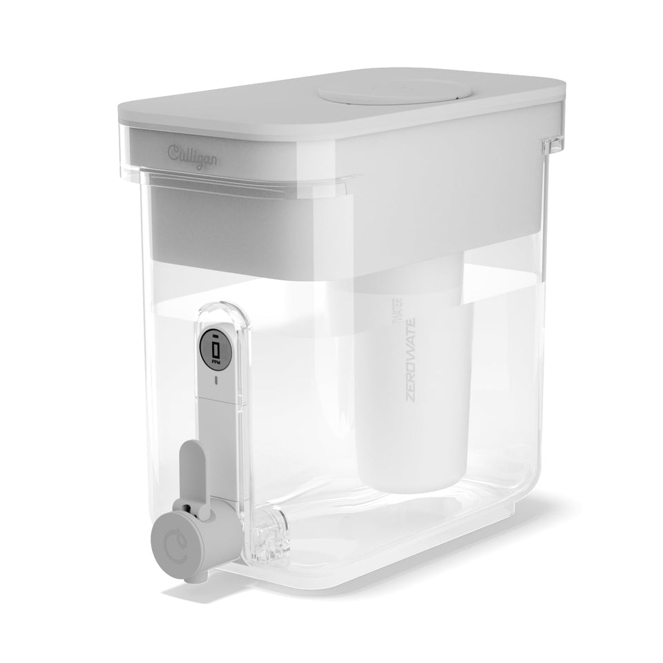 Culligan ZeroWater technology filter pour demonstrates a clean, smooth water flow