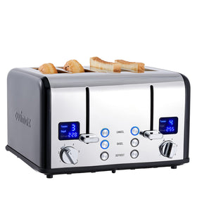 CUSIMAX 4-slice toaster front-view with LED display for precise browning.