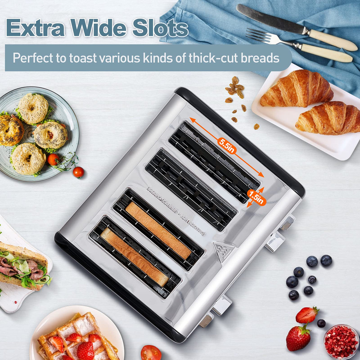 CUSIMAX toaster bagel function toasts bagels with a crispy cut side.