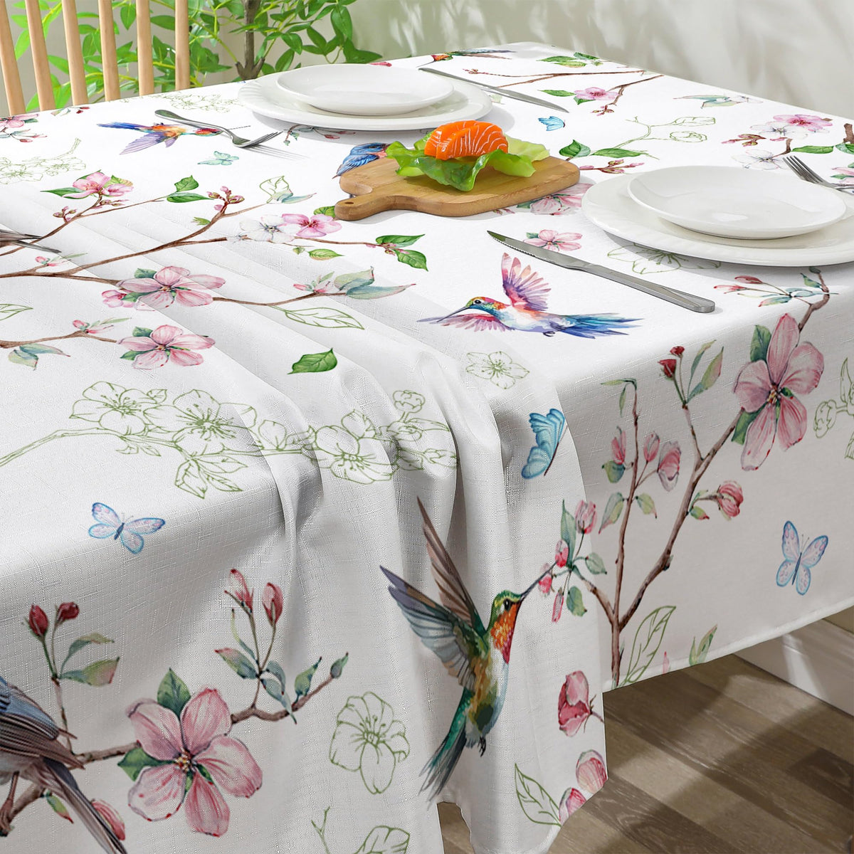 Cusugbaso versatile for indoor dining and outdoor entertaining