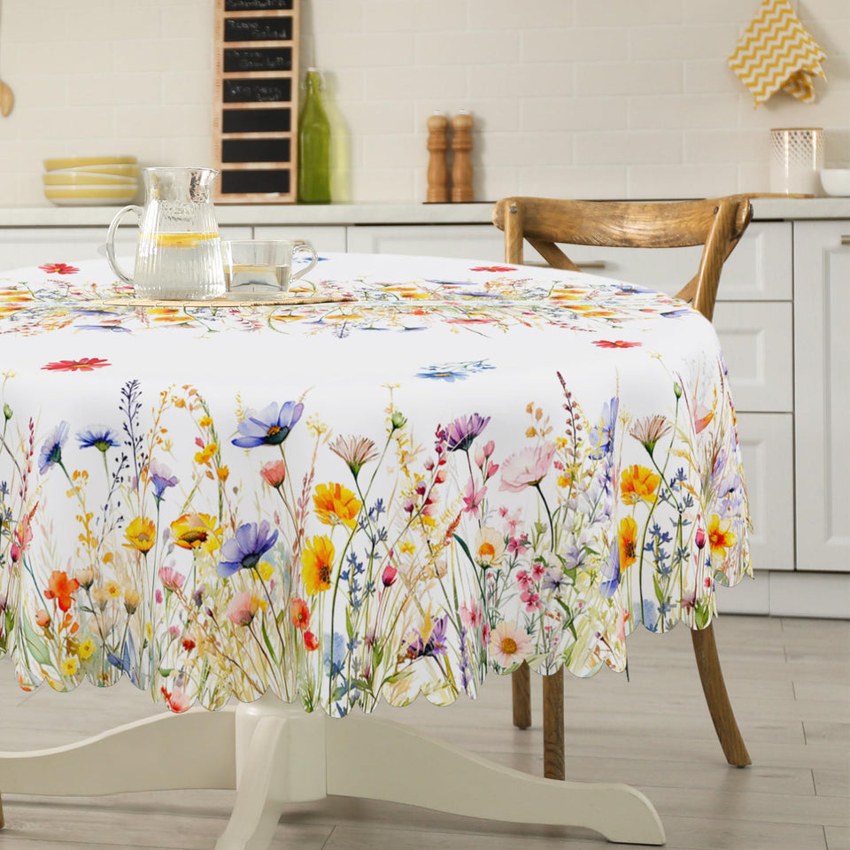 Cusugbaso round spring tablecloth, 70-inch diameter, water-resistant bloom design.