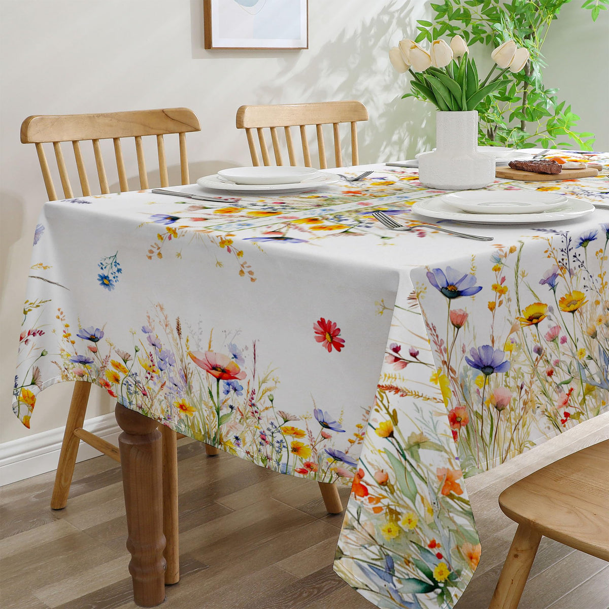 Cusugbaso tablecloth outdoor-ready design ideal for patio parties.