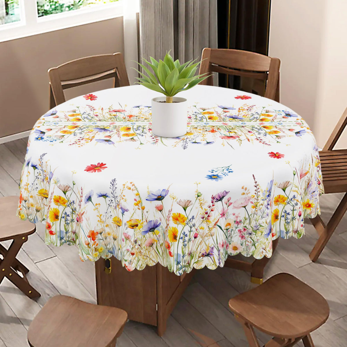 Cusugbaso spring tablecloth with vivid floral patterns for outdoor dining.