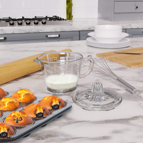 Easy-to-clean glass design for everyday kitchen use.