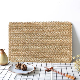 CY SISTERS placemats showcasing heat-resistant, non-slip surface