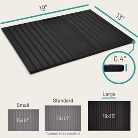 D&D Living bamboo wood tray showing durable slats.
