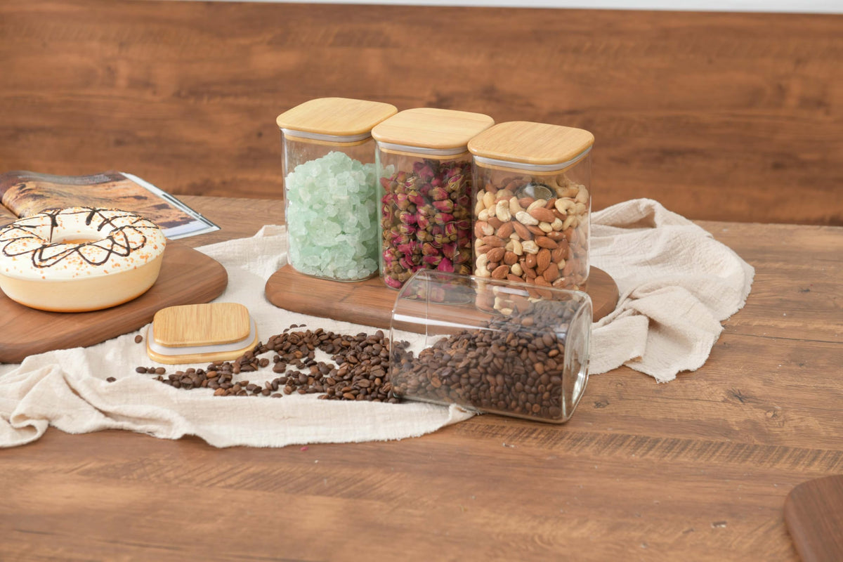 D2scrma labels included help you track contents and dates.