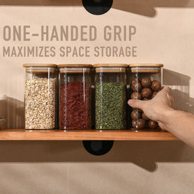 D2scrma square pantry jar ideal for cereals and nuts.