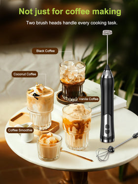 DAGKHE milk frother with digital display shows battery and speed at a glance