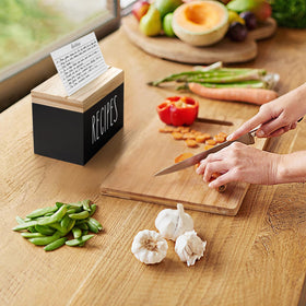 Dahey 100 recipe cards keep your favorites accessible while cooking.