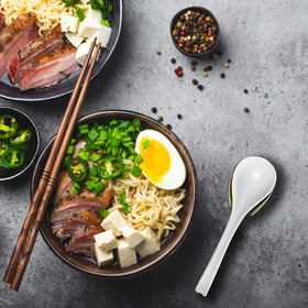 DAHO GOMSU wonton spoon ideal for dumplings and light broths