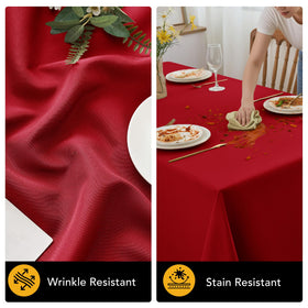 Dailyset wedding banquet setup with red cloth creates chic focal points.