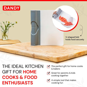 DANDY ScooperDuper solid handle prevents food from getting trapped during scooping.