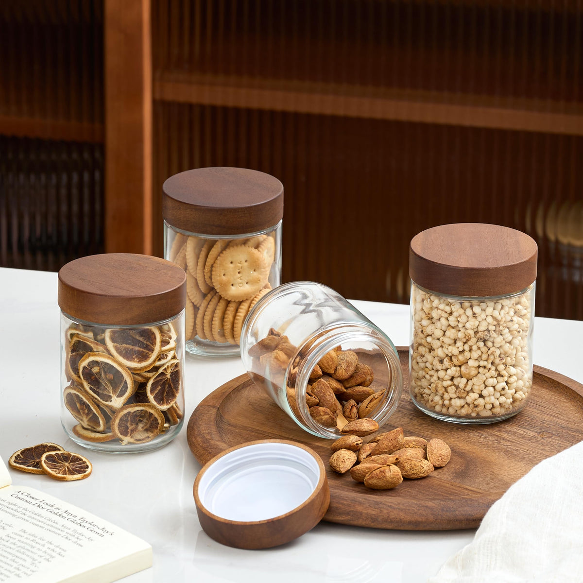 Danmu leak-proof jar with silicone O-ring prevents spills.