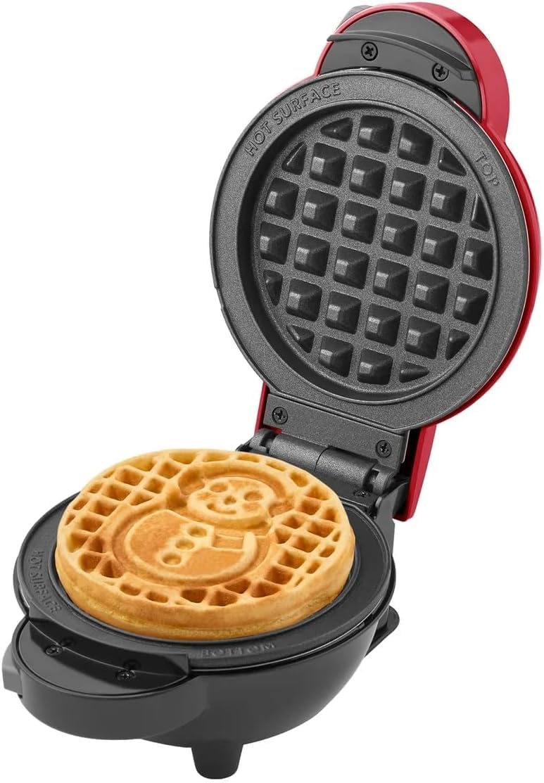 Griddle plates enable mini eggs and pancakes