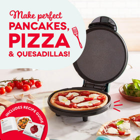 Dash Round Express Compact-Design in a small kitchen demonstrates space-saving versatility.