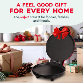Dash Round Express Portable-Kitchen image shows dorm-friendly breakfast on the go.