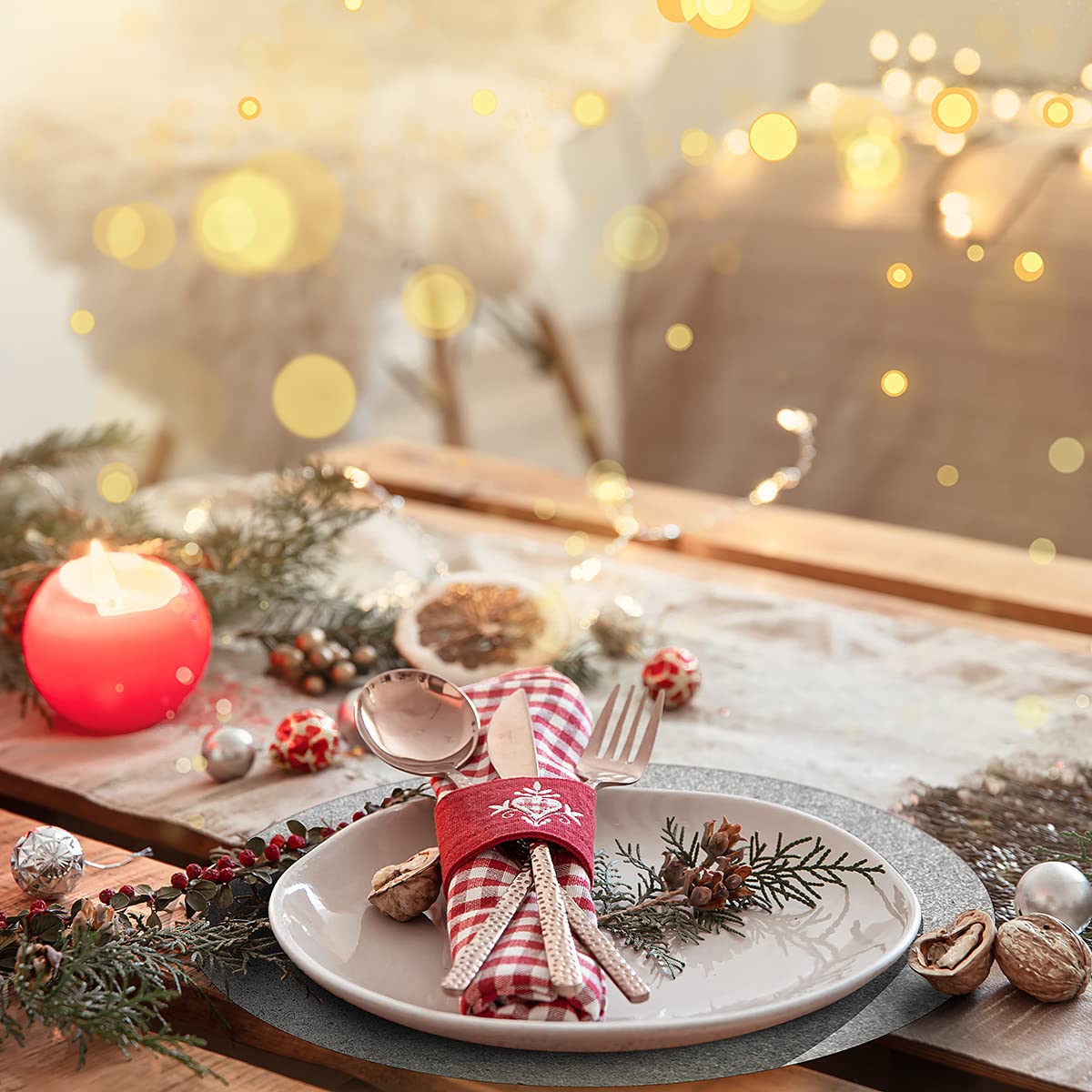 Datyiiha round silver sequin doilies add festive shine