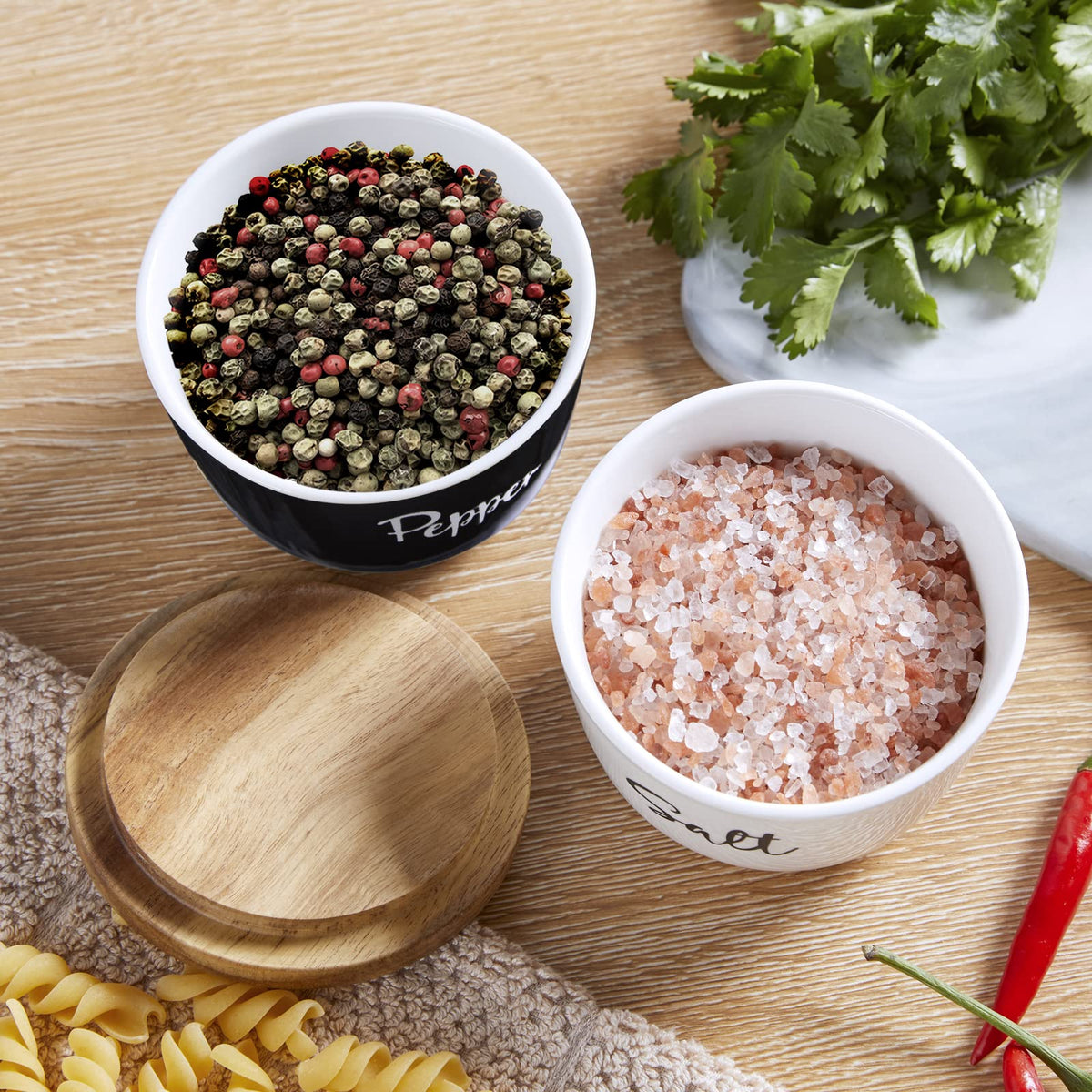DAYYET durable ceramic salt boxes suitable for everyday use