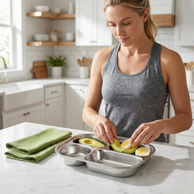 DEAYOU portable divider plate ideal for picnics and camping cleanup.