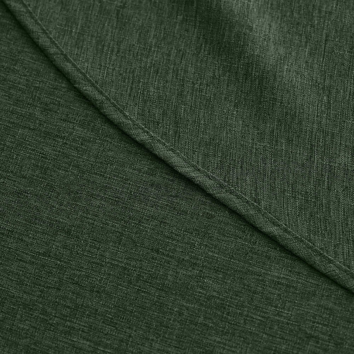 Decorelia tablecloth provides scratch protection for everyday use