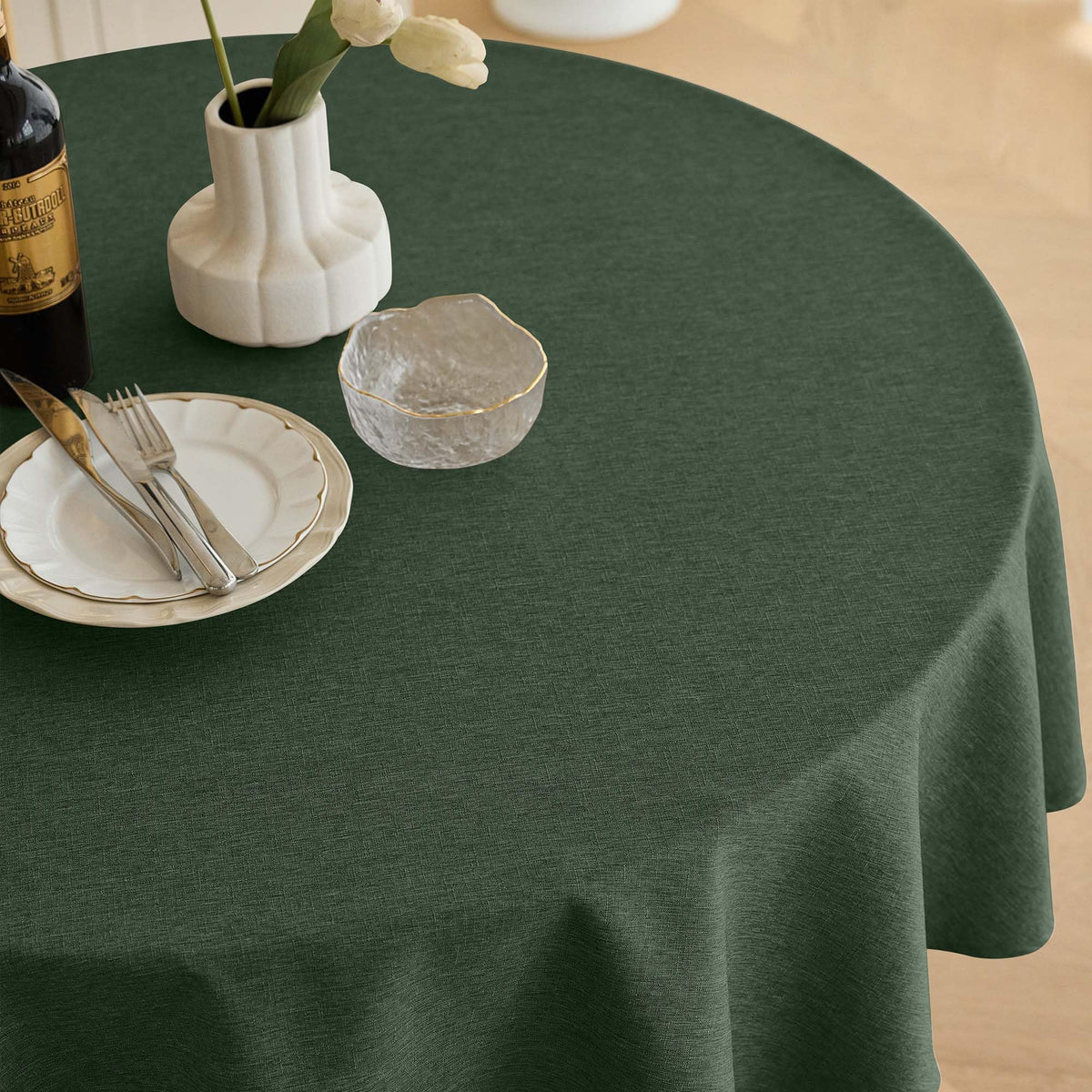 Decorelia waterproof fabric round tablecloth for spills and easy cleanup
