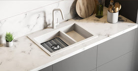 DecorRack open-center drainage design for fast water flow to the drain.