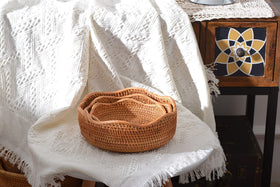 DECRAFTS rustic rattan basket adds farmhouse charm to kitchen decor