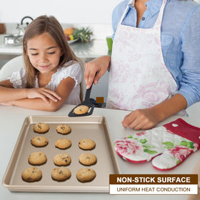Deedro 10x15 jelly roll pan enhances even baking for rolled desserts and sheet cakes.