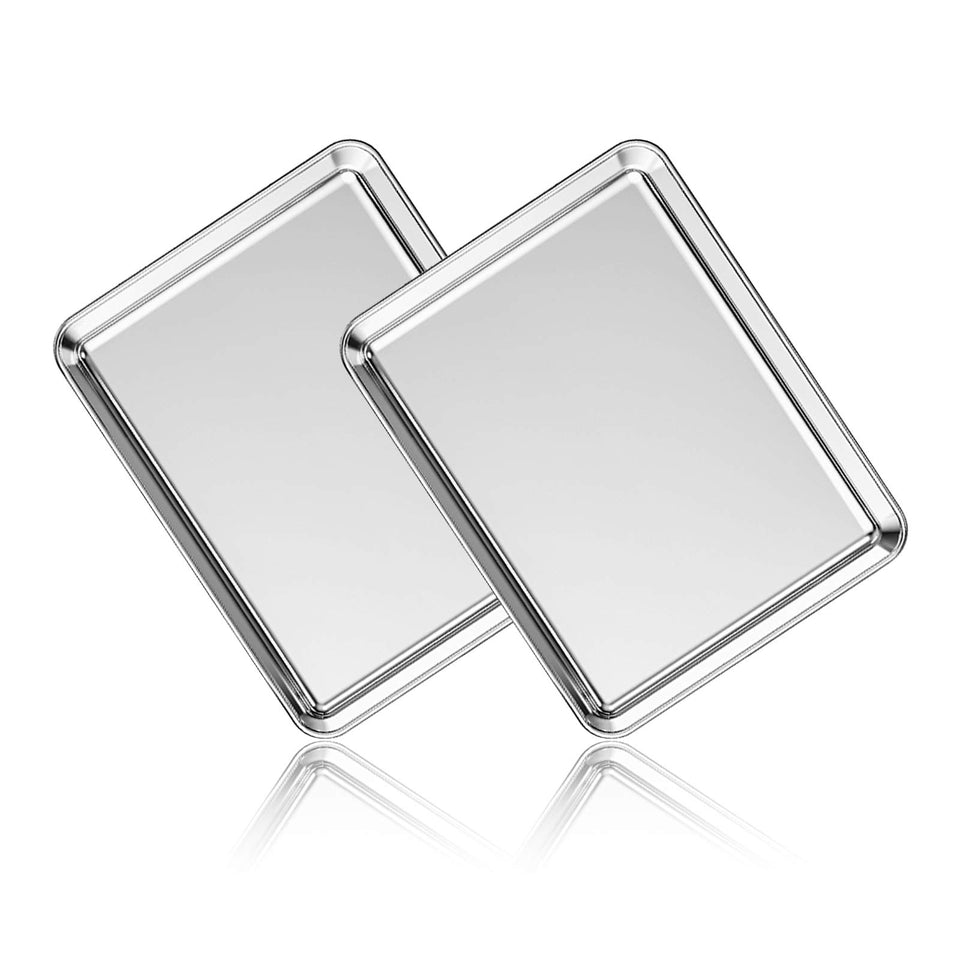 Deedro stainless steel baking sheet set with a mirror finish for sturdy, even baking.