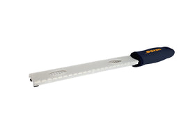 Deiss PRO grated parmesan shavings for restaurant-like pasta at home.