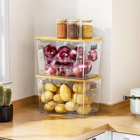 Delamu bamboo lids add durability and a sleek, natural look.