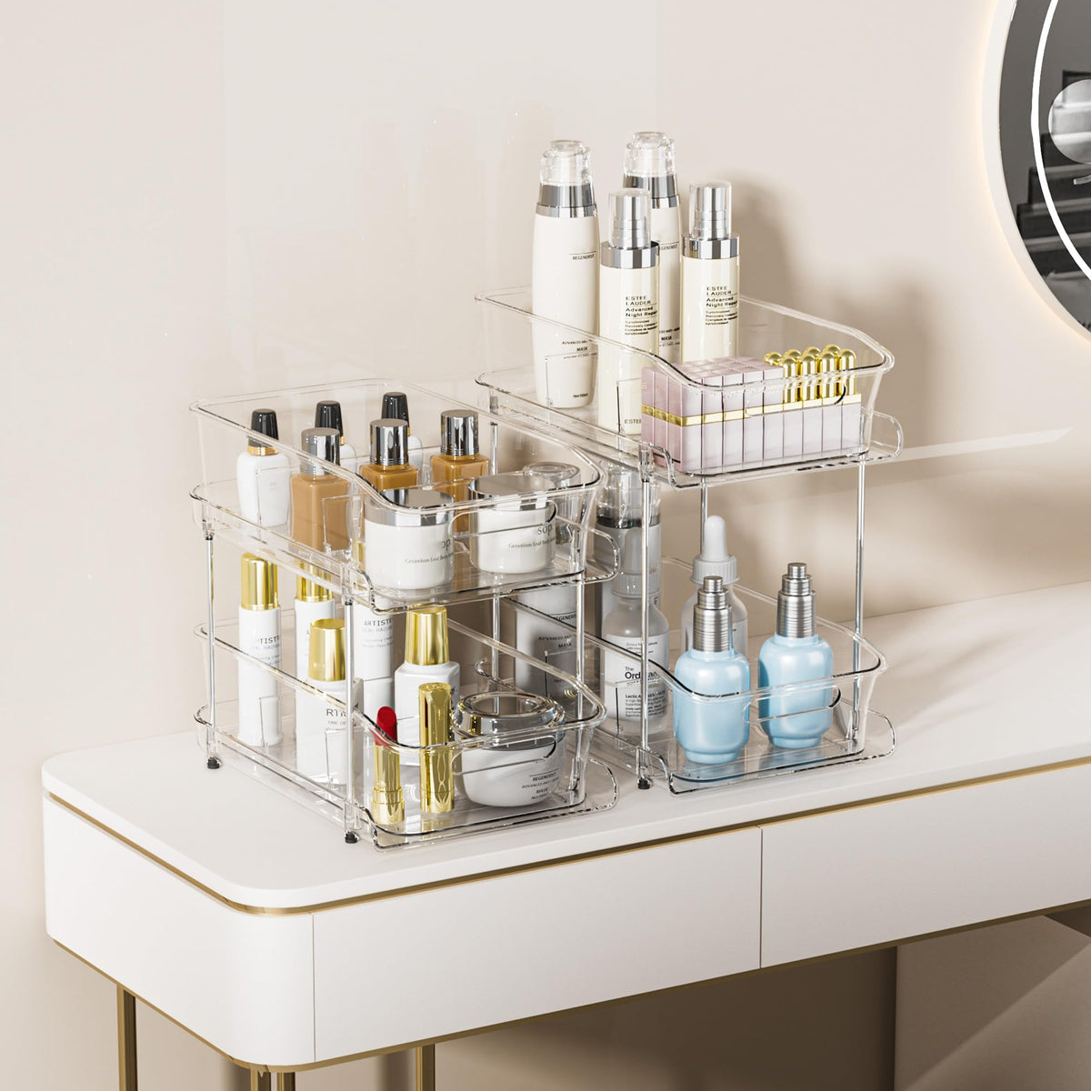 Delamu included dividers create separated spaces for toiletries and tools