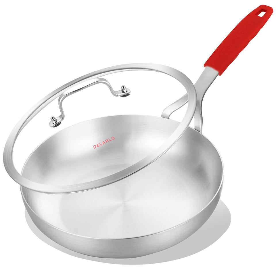 DELARLO Tri-Ply 10-inch pan with lid delivers even heat for quick searing.