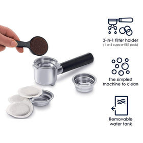 De'Longhi cappuccino system froths milk to creamy foam textures