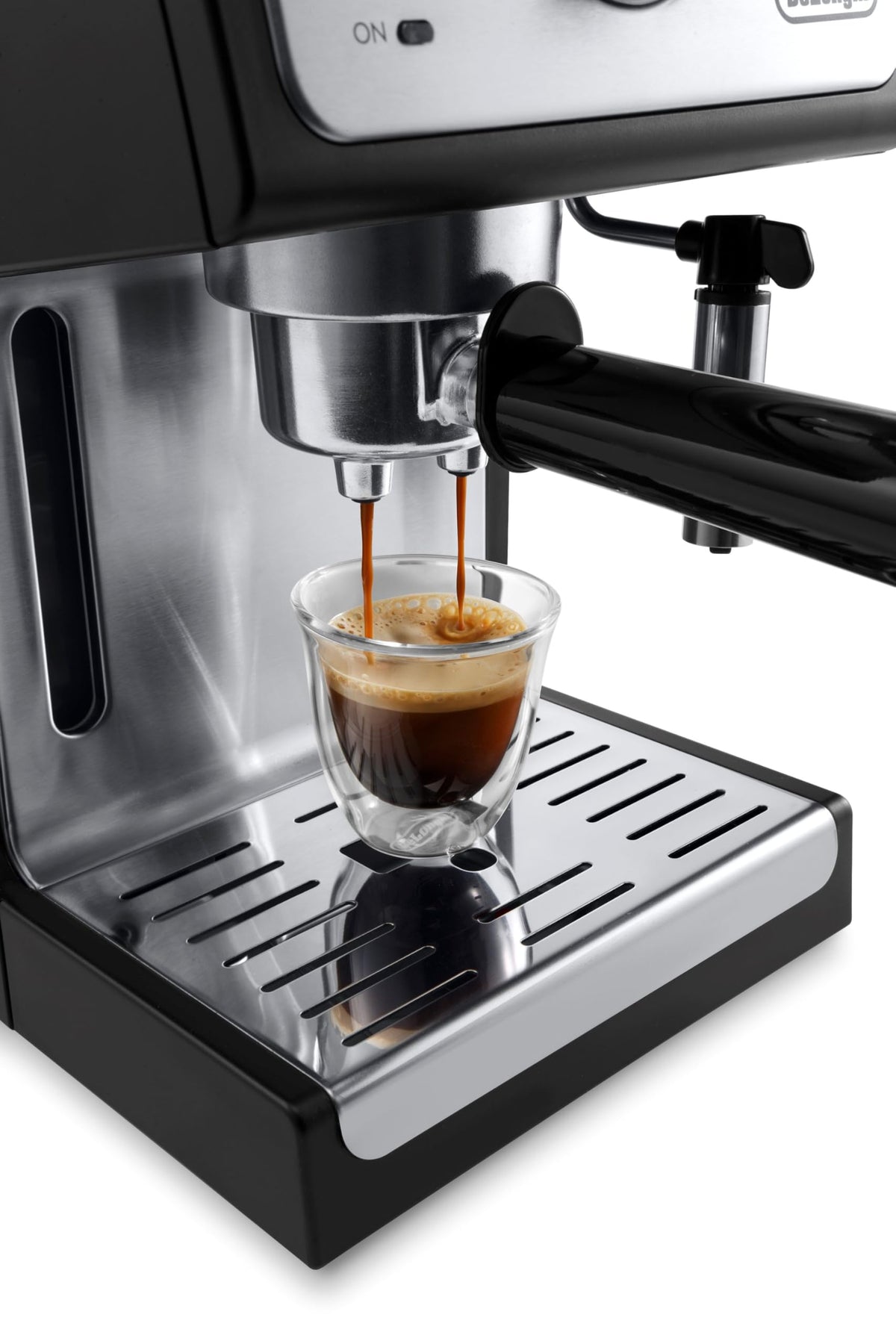 De'Longhi dishwasher-safe parts simplify post-use cleaning