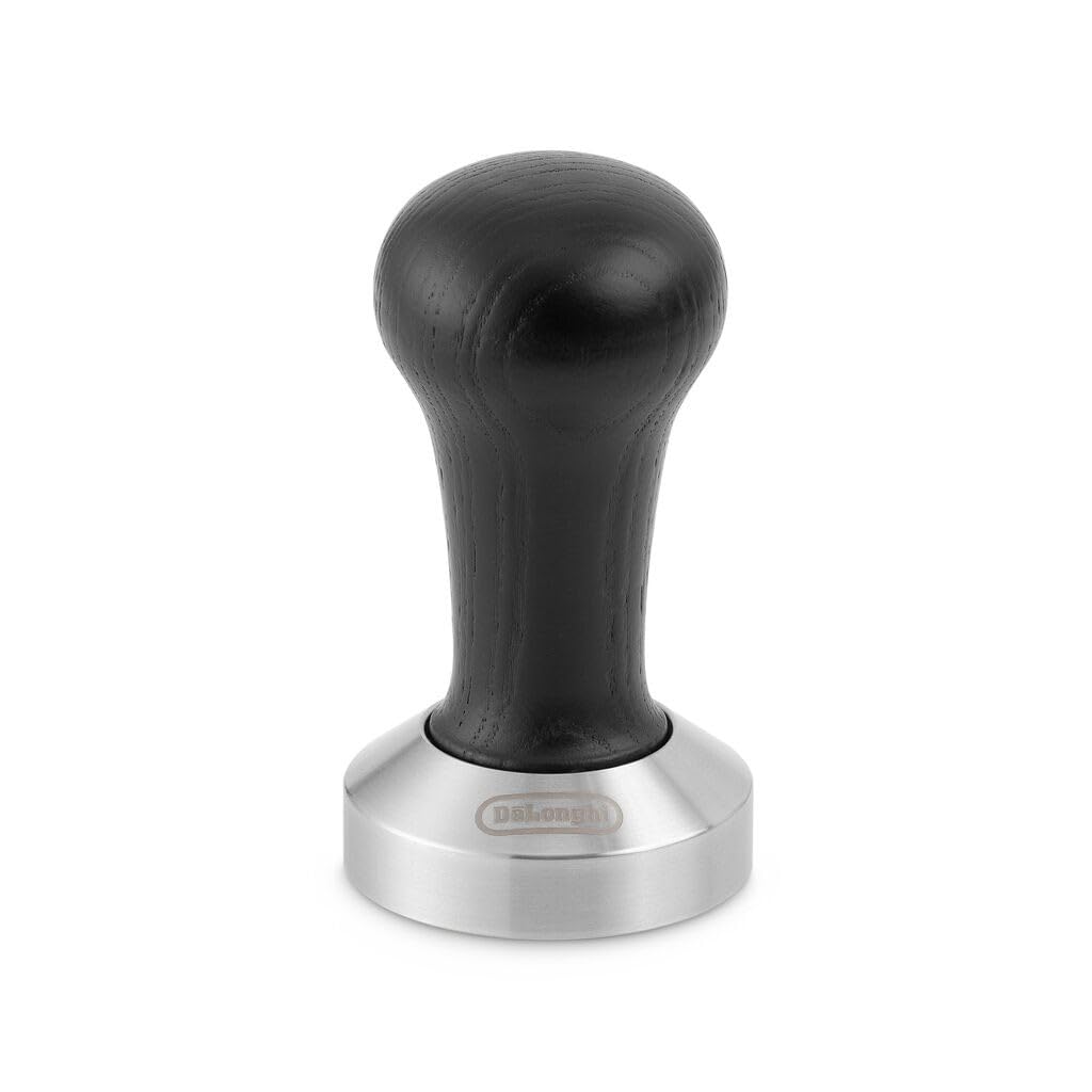 De'Longhi DLSC080 tamper handle close-up emphasizes comfortable grip and control.