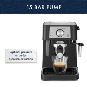 De'Longhi Stilosa two-level cup holder fits tall mugs.