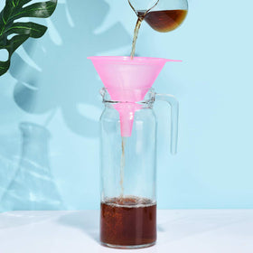 Delove all-purpose funnels ideal for home, restaurant, or lab tasks.