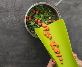 Dexas Grippmat knife-friendly surface protects blades while chopping.